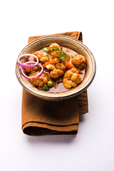 Aloo Gobi Matar Famous Indian Curry Dish Potatoes Cauliflower Green — Stock Photo, Image