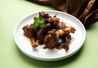 Bhuna koyun eti / Bhuna Gosht / Hint kuzu köri