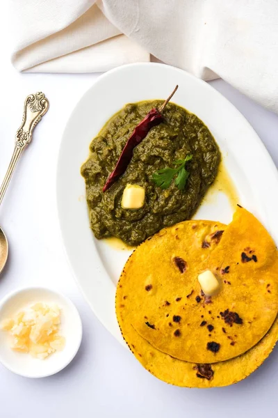 Sarson Saag Makki Roti Populární Severní Indické Hlavní Chod Menu — Stock fotografie