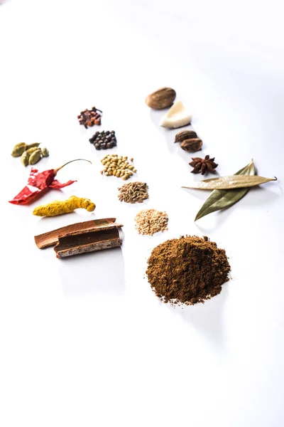 Indian Spice Mix Garam Masala Pile White Bowl White Background — Stock Photo, Image
