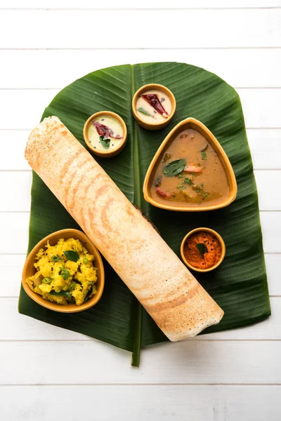 Masala Dosa Chutney Sambar Potato Sabzi Cone Triangle Roll Shape — Stock Photo, Image