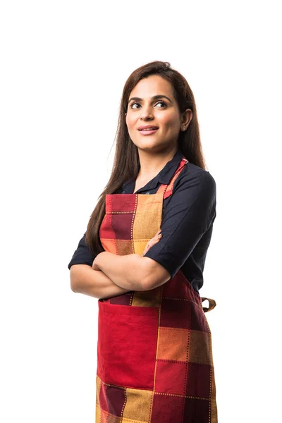 Portrait Indian Woman Chef Cook Apron Presenting Pointing Sign Thumbs — Stock Photo, Image