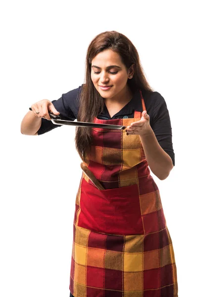 Indian Asian Woman Chef Wearing Apron Holding Pan Spatula While — 스톡 사진