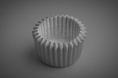 küçük cupcake tepsisi tutucu ışık arka plan üzerinde