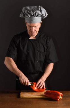 Şef kırmızı biber Dilimleme