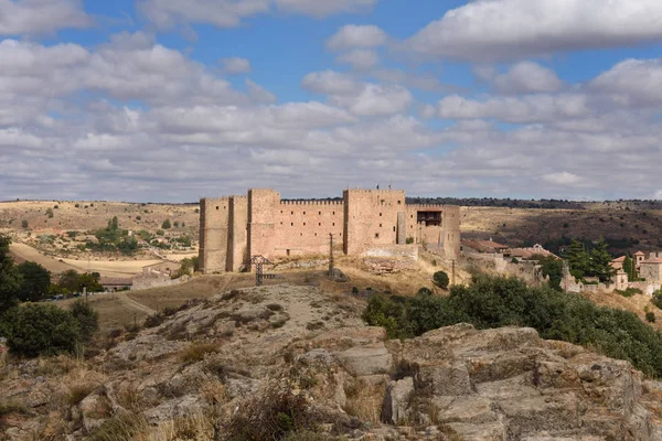 Замок Сигенца, провинция Гвадалахара, Кастилья-Леон, Испания — стоковое фото