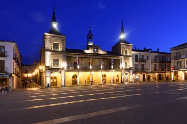 El Burgo de Osma, Soria il ana kare geceleri, 