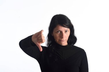 başparmak olan kadın