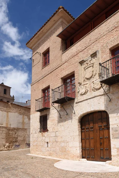 Husen i fördraget i Tordesillas, Valladolid provinsen, Ca — Stockfoto