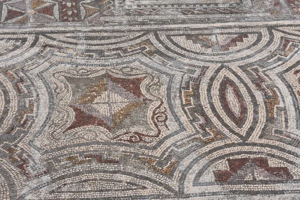 Mosaicos de ruinas romanas de la antigua ciudad de Conimbriga, región de Beiras — Foto de Stock