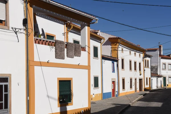 Maison typique dans le village d'Alpalhao, région de l'Alentejo, Portu — Photo