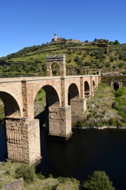 Alcantara, Caceres il Tajo nehirde Roma köprüsü,