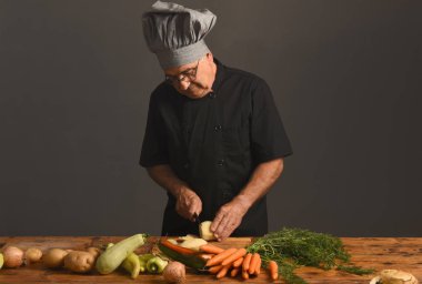 Kıdemli şef portresi