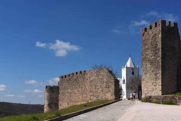 Murs et église San Miguel (XVe siècle), Penela, région de Beiras — Photo