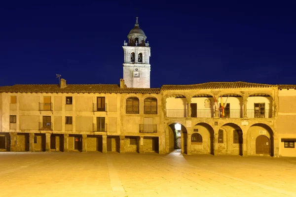 Praça principal de Medinaceli, província de Soria, Castilla-Leon, Espanha — Fotografia de Stock