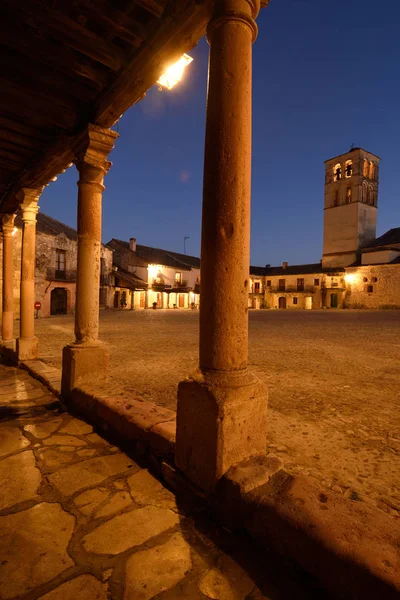Hlavní náměstí Pedraza, středisko provincie Segovia, Castilla y Leon, Španělsko — Stock fotografie