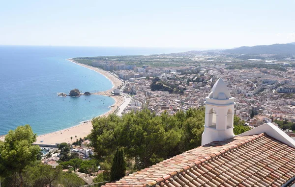 Sahil kasaba, Blanes, Costa Brava, Girona yükseltilmiş görünümünü