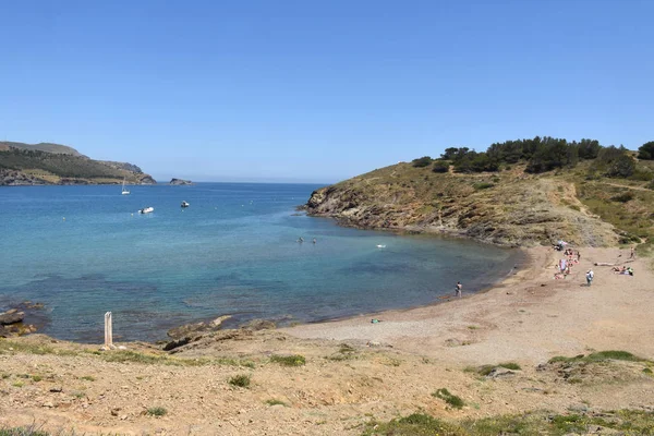 Pláž de Ras mys v Colera, Costa Brava, Provincie Girona, Ca — Stock fotografie