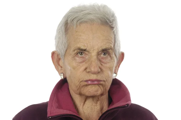 Gniew starszy kobieta na białym tle — Zdjęcie stockowe