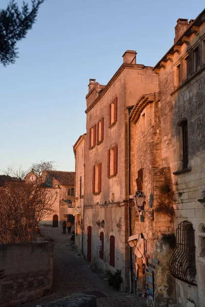 Natt inne i byn Les Baux de Provence, Frankrike — Stockfoto