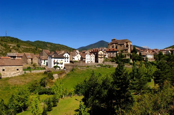 Veduta di Anso, Huesca, Aragona, Spagna — Foto Stock