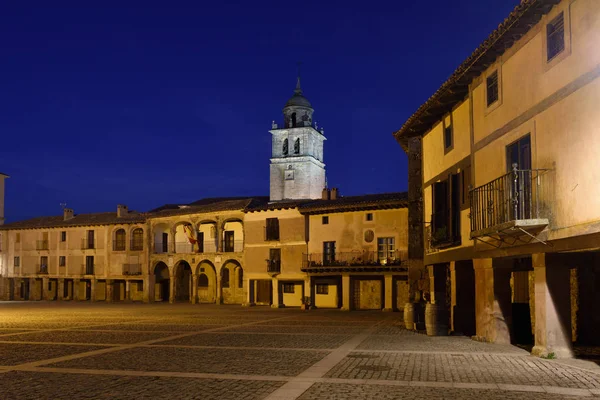 Belangrijkste plein van Medinaceli, Soria provincie, Catilla-Leon, Spanje — Stockfoto