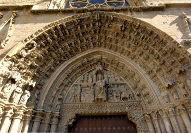 giriş kapısı, Santa Maria la Real, Olite,: Navarra, Spain