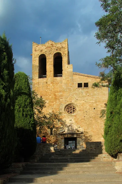 Kirche sant pere de pals, girona, spanien — Stockfoto