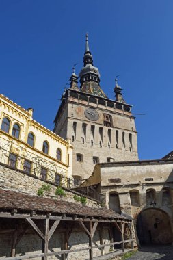 UNESCO Dünya Mirası Saat Kulesi Sighisoara Transilvanya Rom içinde