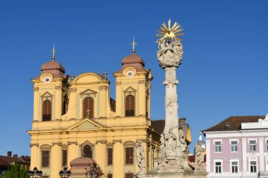 Kilise ve Union Square, Timisoara, Romanya.