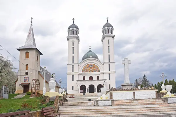 Cathédrale de Ghelari, Hunedoara County, Transylvanie, Roumanie — Photo