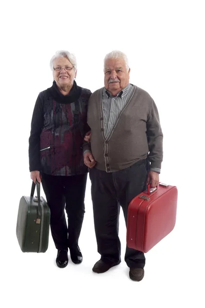 Reizen naar ouderen op wit — Stockfoto