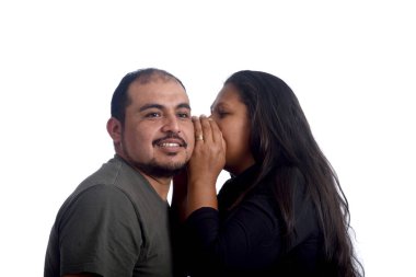 Kulağına sırlarını söylemek