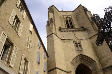 Villefranche de Rouergue yolları Santiago de Compostela Fransa sitelerinden biridir.