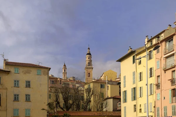 Casas pré-fabricadas em Menton, Francia . — Fotografia de Stock