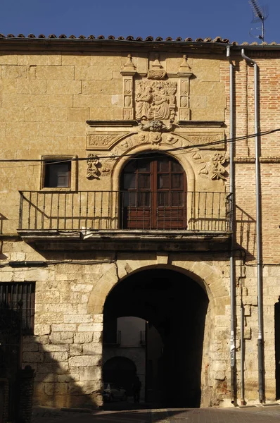 Porta medieval em Toro, Castilla y Leon, província de Zamora , — Fotografia de Stock