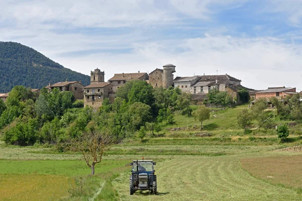 Village de Arro, Sobrarbe, province de Huesca, Aragon, Espagne — Photo
