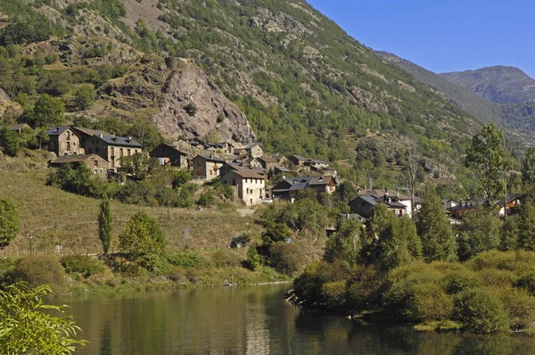 Villaggio di Tabascan nella provincia di Lleida, Catalogna, Spagna — Foto Stock