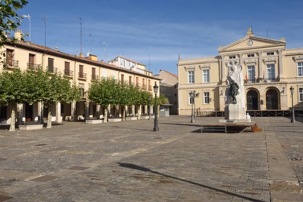 Praça principal de Palencia, Castilla y Leon, Espanha — Fotografia de Stock