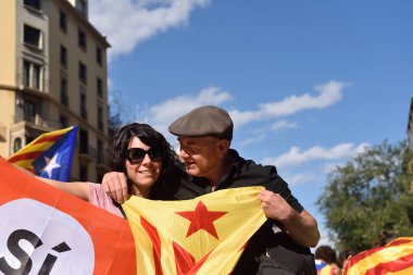 Barcelona'da Septem (SI) tezahürü yılında protestocular