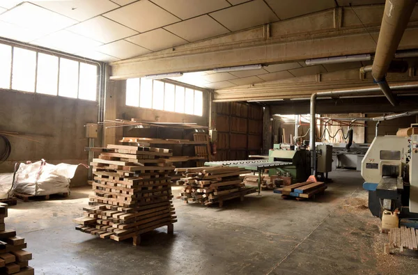 Insie de da loja de carpintaria — Fotografia de Stock