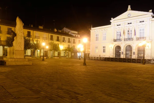 Ночная Жизнь Главной Площади Паленсии Кастилья Леон Испания — стоковое фото