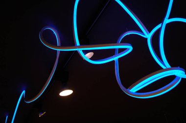eğri, mavi neon ışık tüp