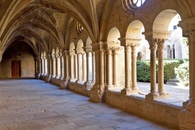 Vallbona de les Monges, Lleida prov manastır manastır