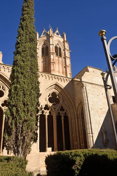Mosteiro de Vallbona de les Monges, província de Lleida, Catalunha , — Fotografia de Stock