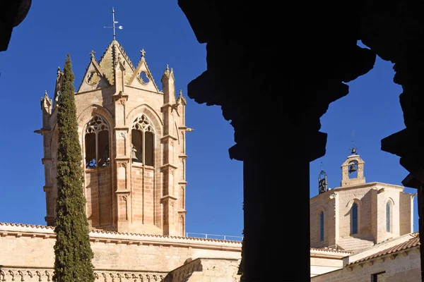 Mosteiro de Vallbona de les Monges, província de Lleida, Catalunha , — Fotografia de Stock