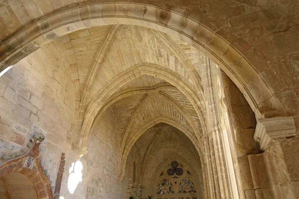 Cloister of the monastery of Vallbona de les Monges, Lleida prov — Stock Photo, Image