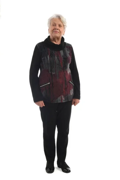 Femeia în vârstă pe fundal alb — Fotografie, imagine de stoc