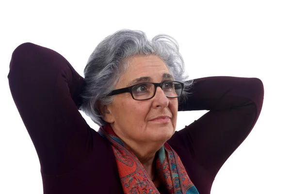 Retrato de una mujer mayor sobre fondo blanco —  Fotos de Stock