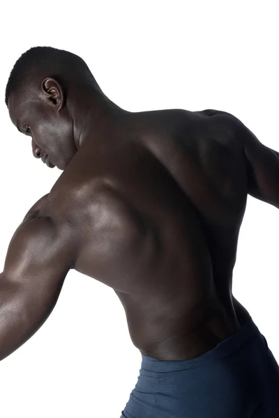 Портрет черного атлета на спине — стоковое фото